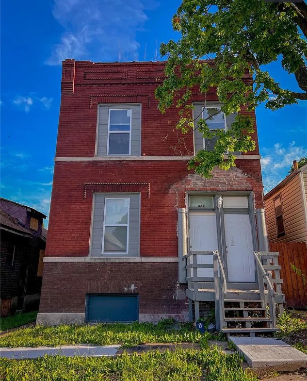 824 Canaan Avenue - 1