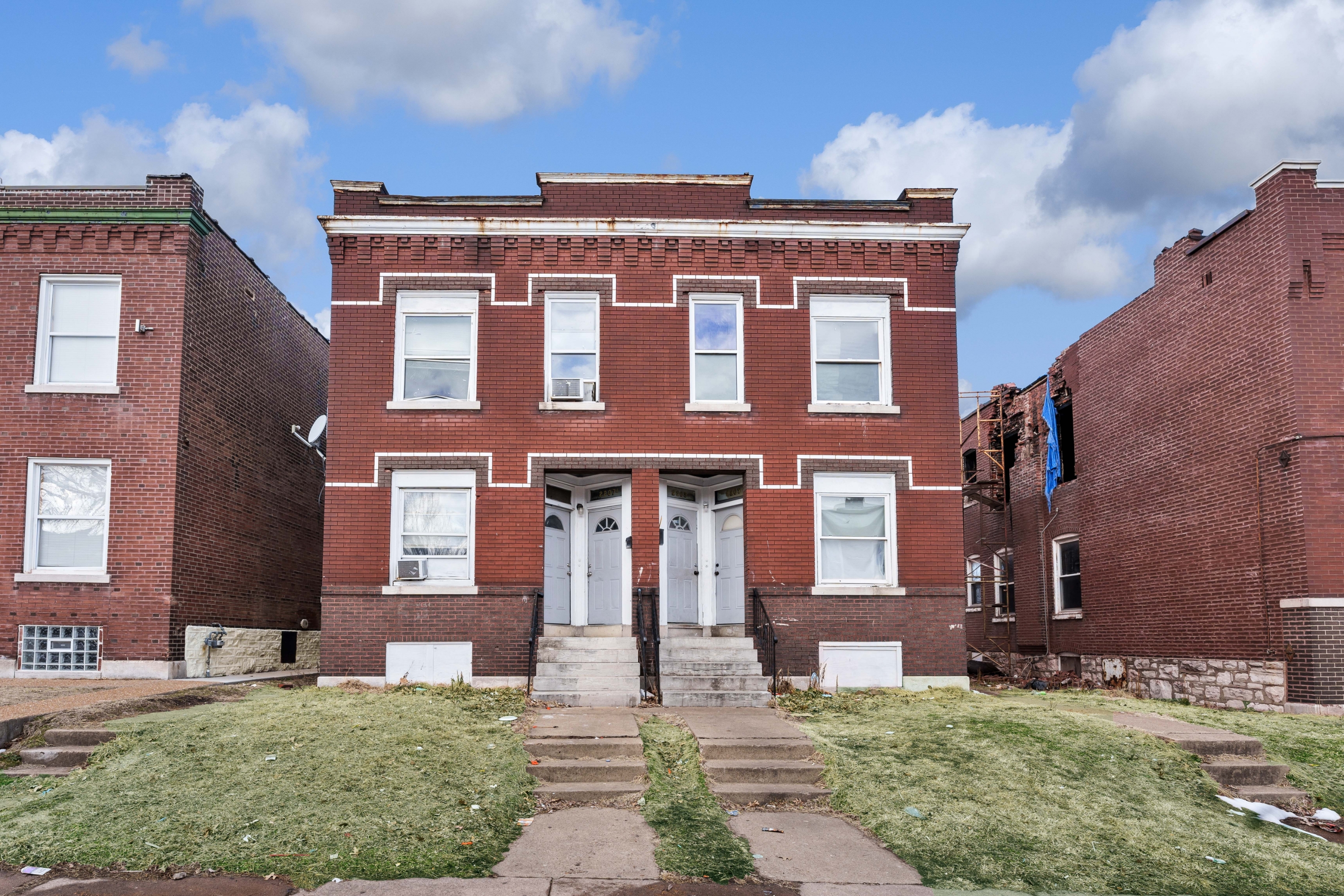 2207 Angelica Street - 1